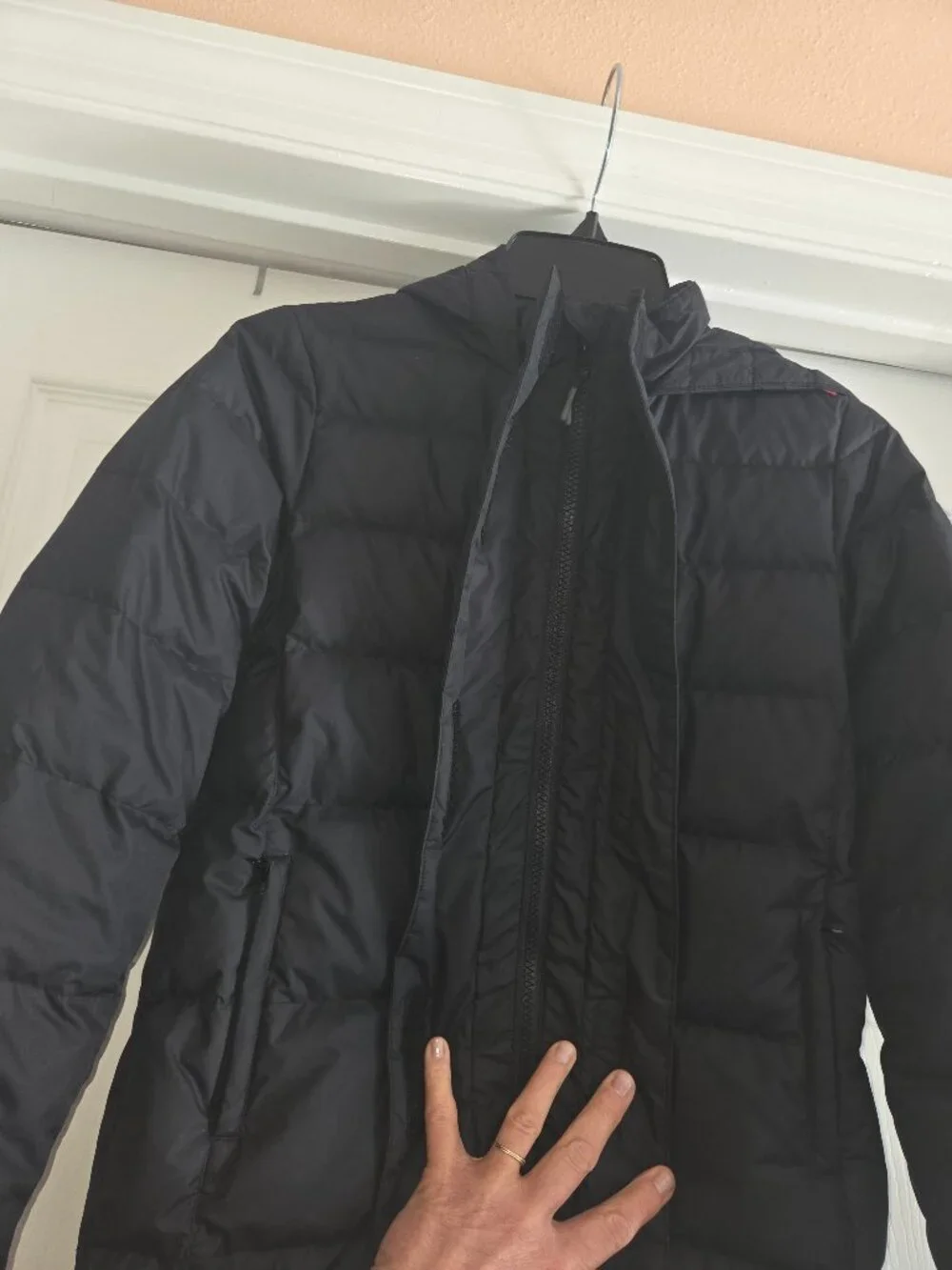 ATHLETA GIRL SNOW DAY DOWN JACKET - SIZE 8-10 BLACK